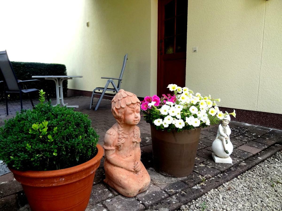 Ferienwohnung Schneider Mettlach Dış mekan fotoğraf