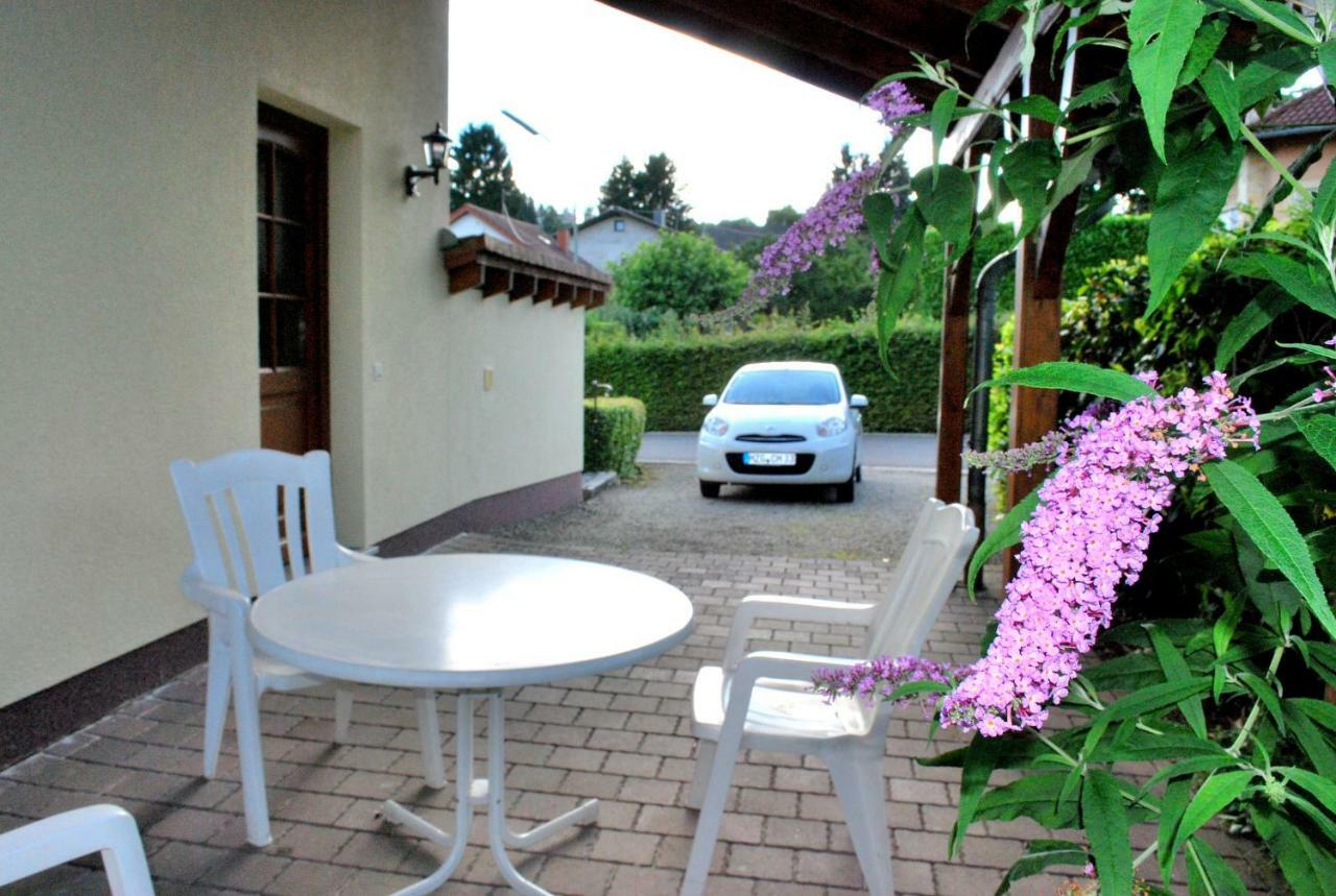 Ferienwohnung Schneider Mettlach Dış mekan fotoğraf